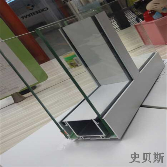 芒市隔断墙厚度之80款截面图